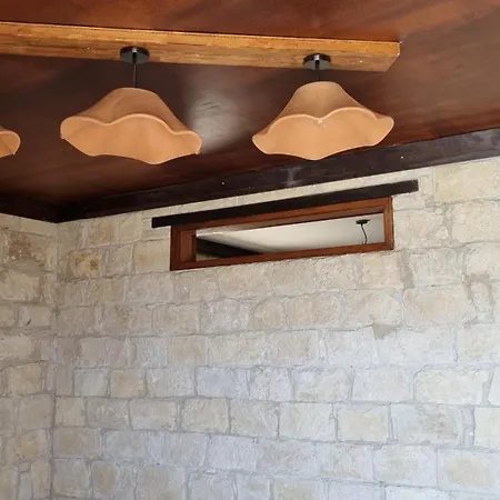 Kleos منزل للإقامة Parekklisia