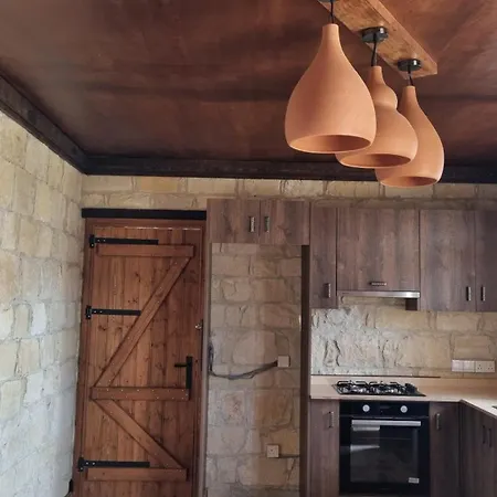 Kleos منزل للإقامة Parekklisia